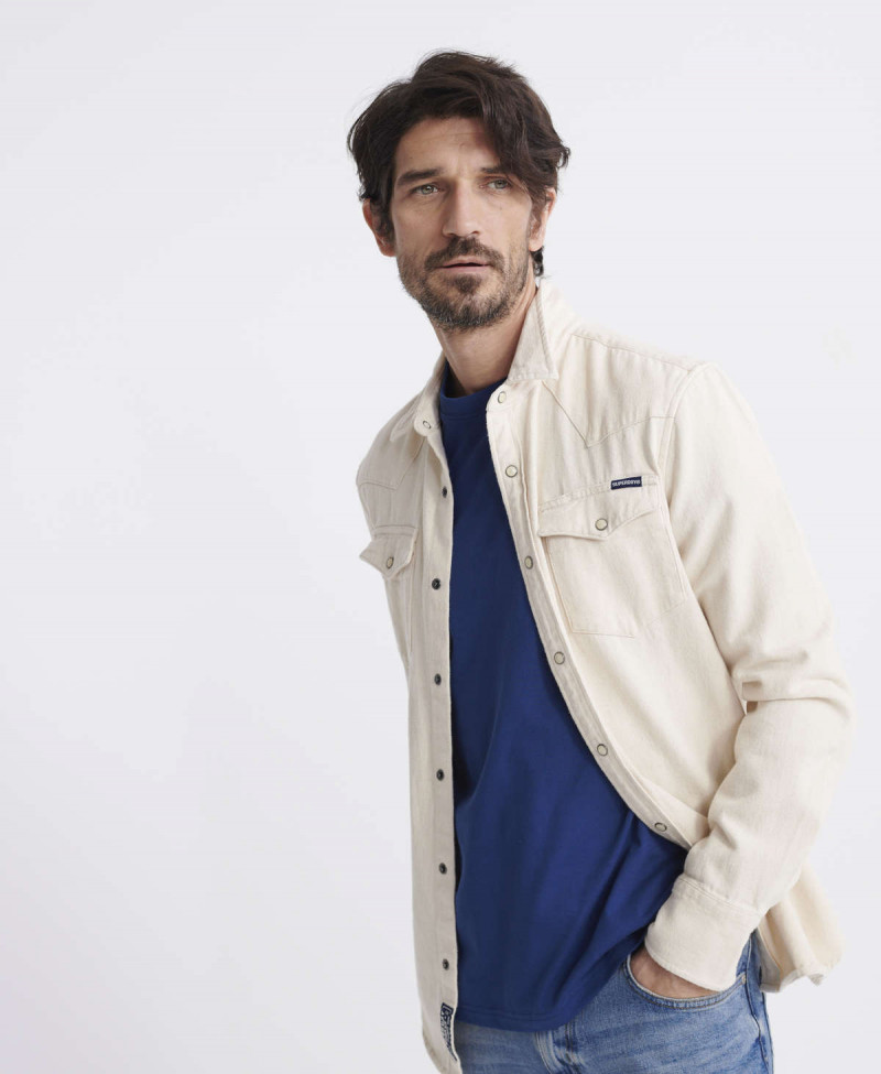 THE STANDARD LABEL TEE