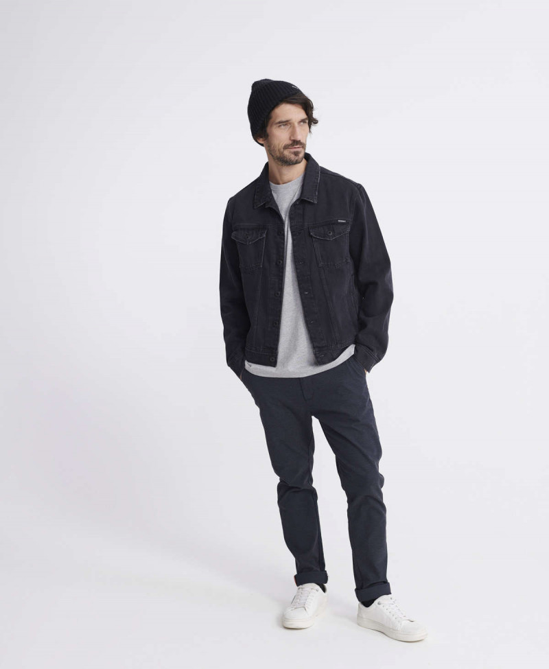 THE STANDARD LABEL TEE