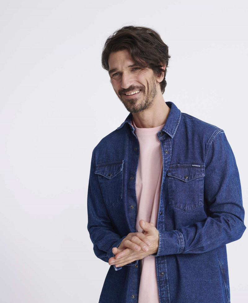 THE STANDARD LABEL TEE