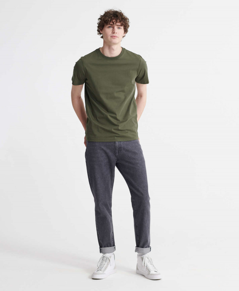 THE STANDARD LABEL TEE