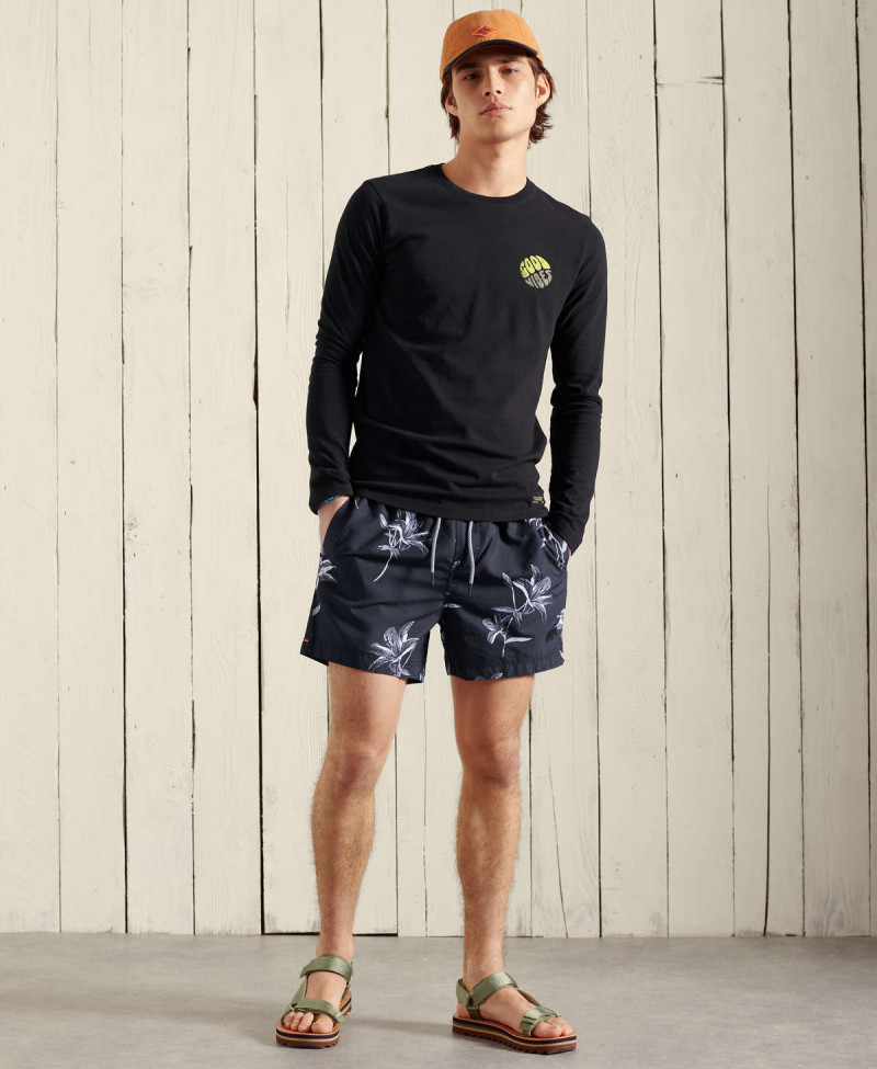 MILITARY GRAPHIC LS TEE