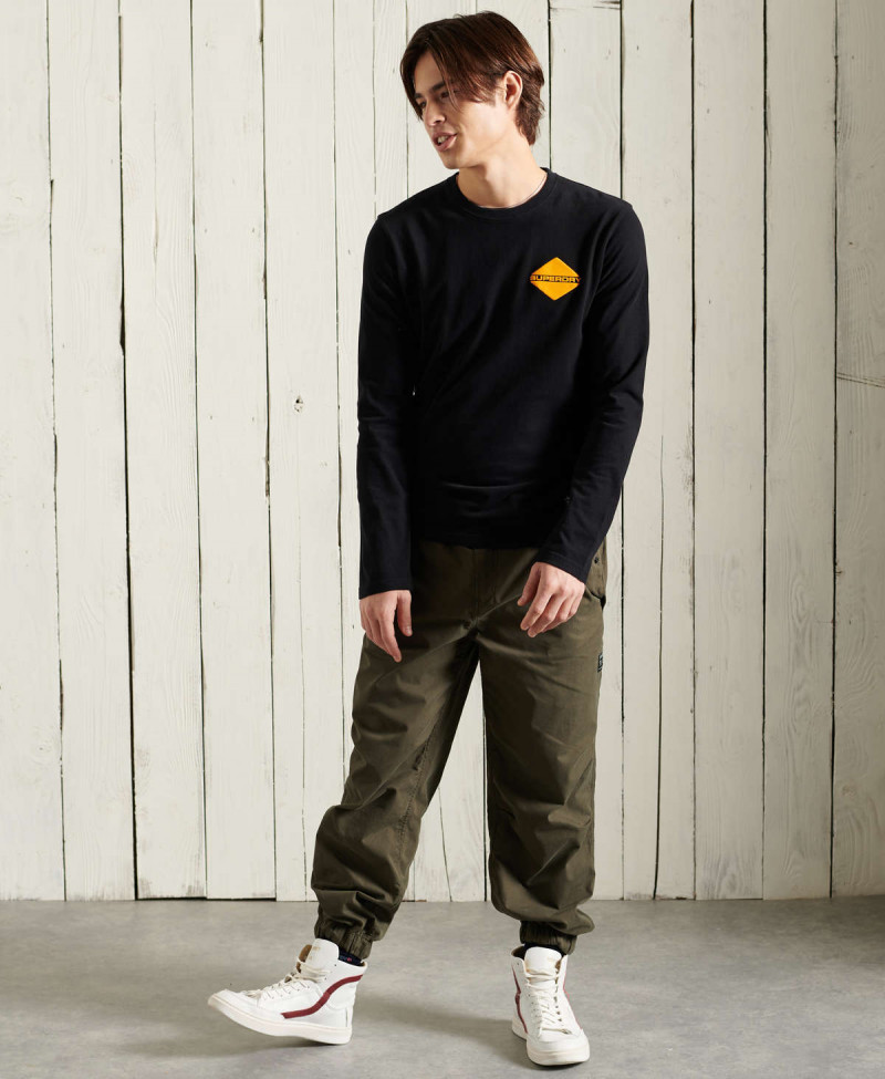 HERITAGE MOUNTAIN LS TOP