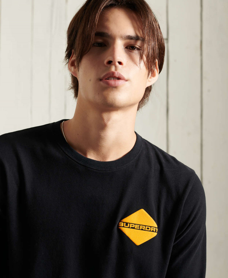 HERITAGE MOUNTAIN LS TOP