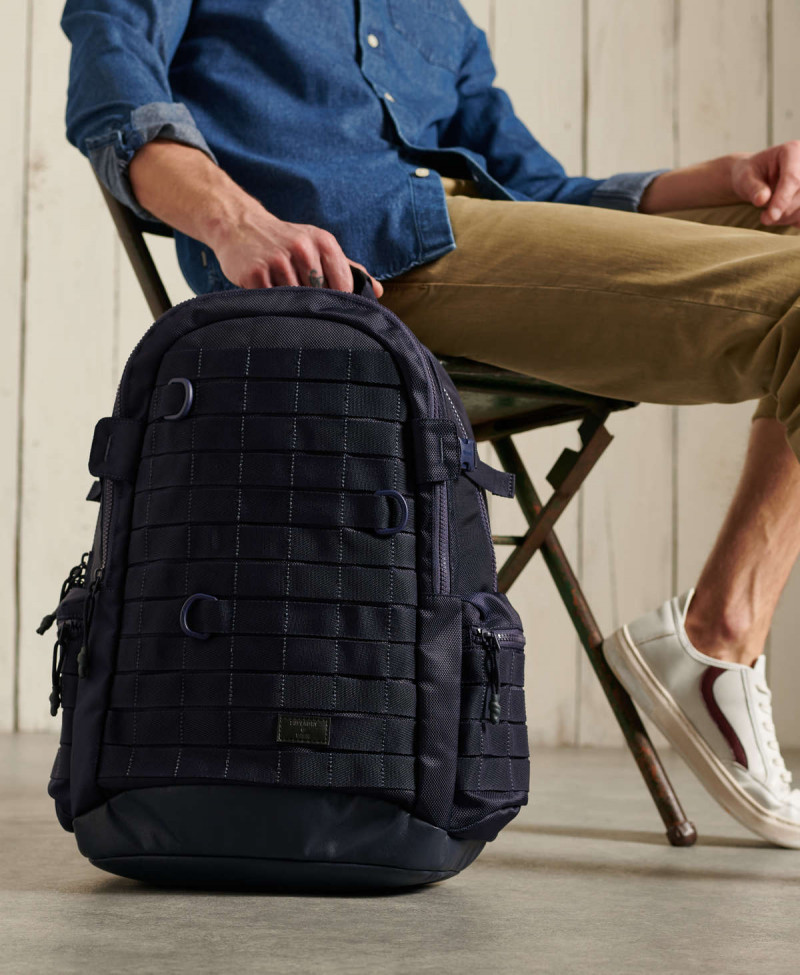 MOUNTAIN TARP BACKPACK