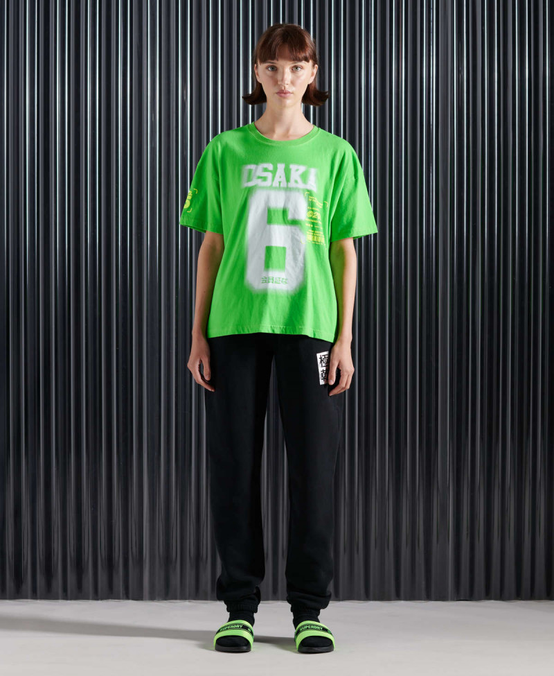 SUPER 5 DECONSTRUCT TEE