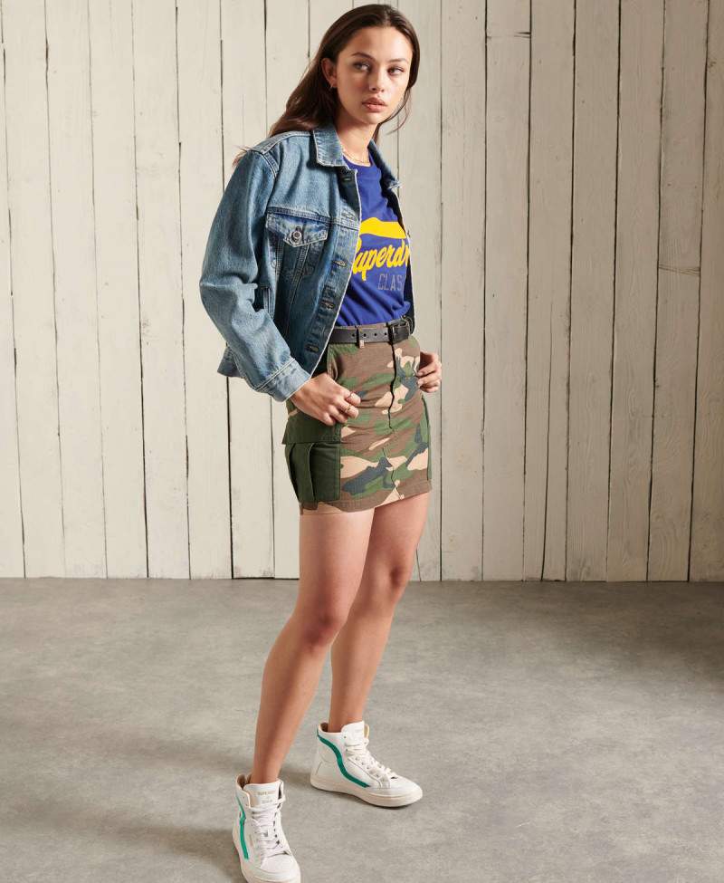 COLLEGIATE CALI STATE TEE