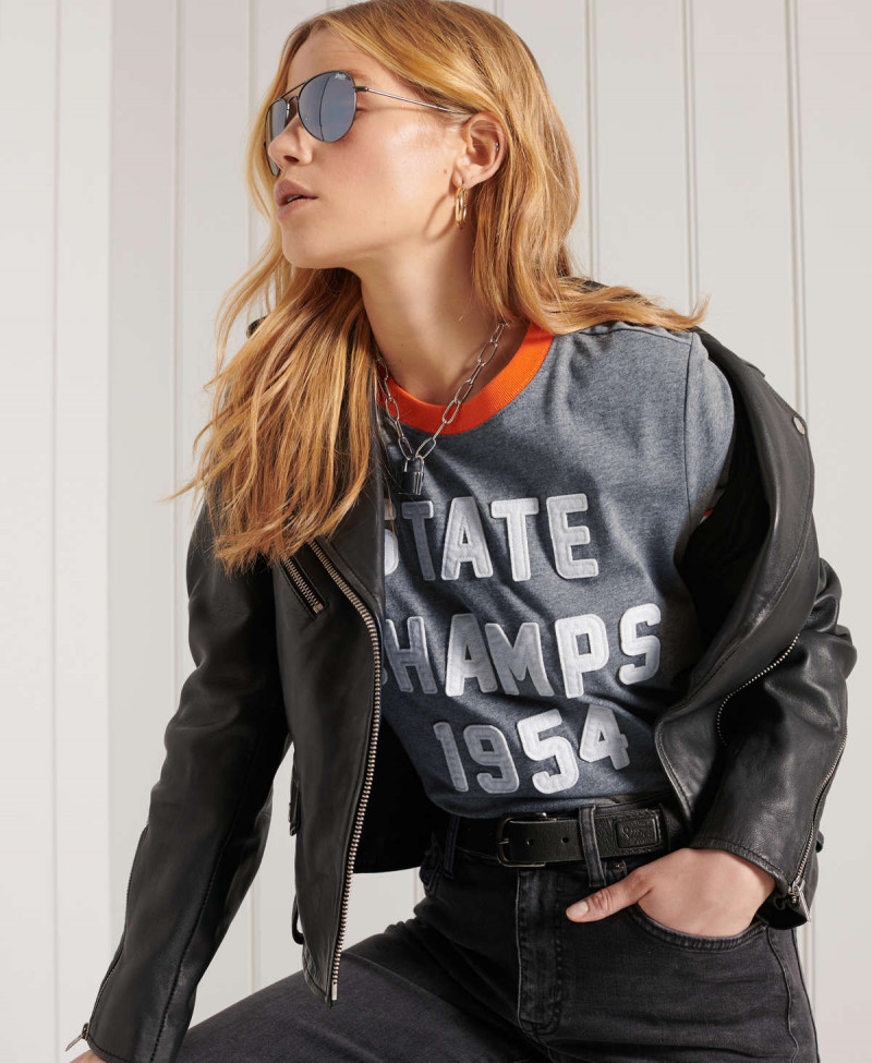 COLLEGIATE COLOUR BLOCK TEE