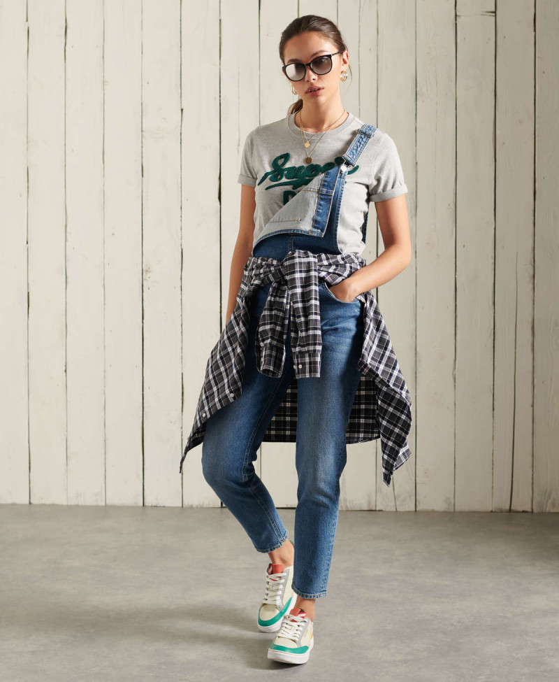 COLLEGE CHENILLE TEE 190320