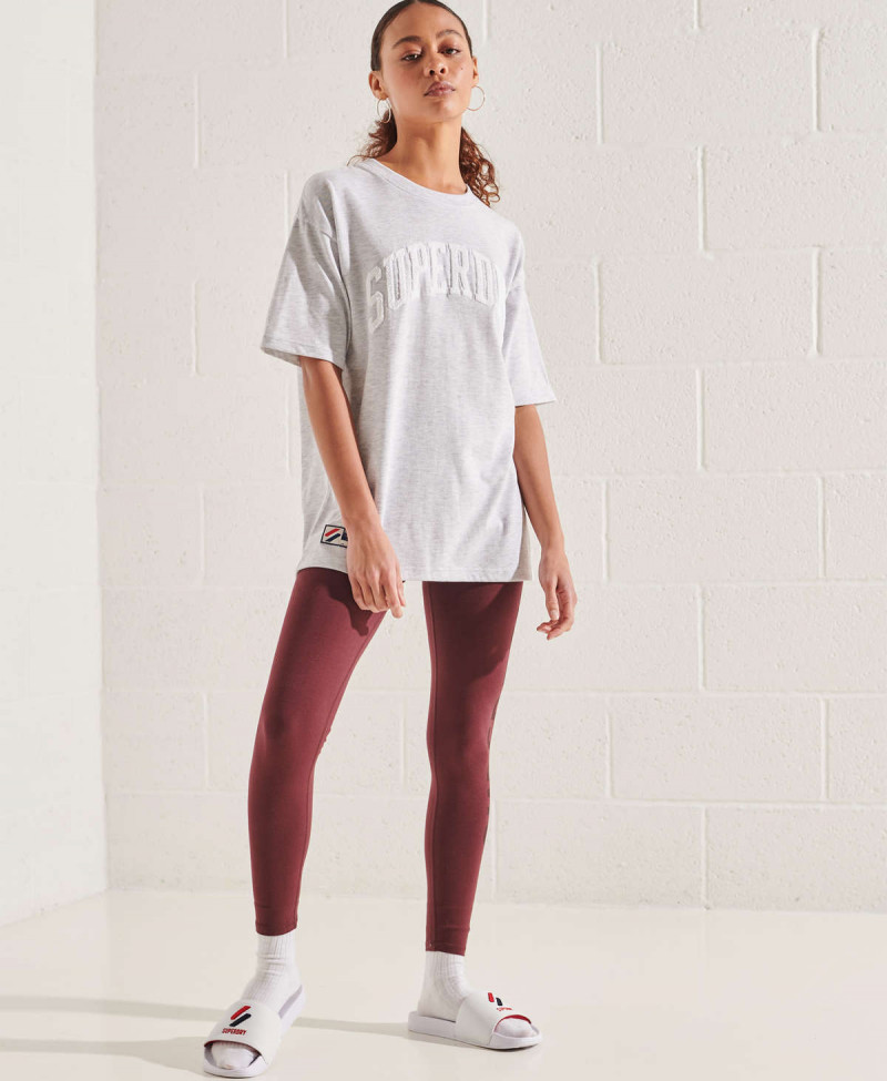 VARSITY ARCH MONO TEE