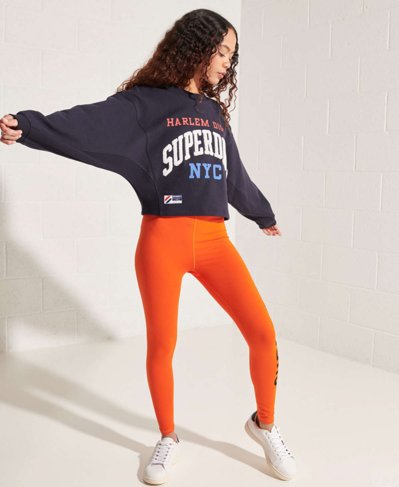 VARSITY ARCH BATWING CREW