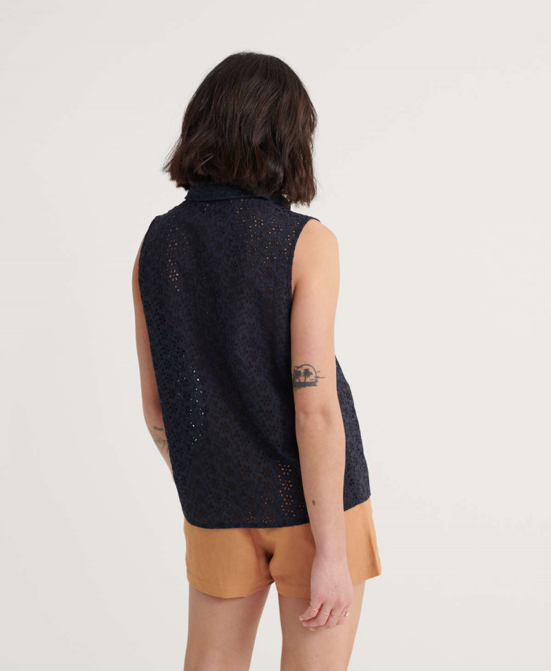 TILLY BRODERIE SHIRT