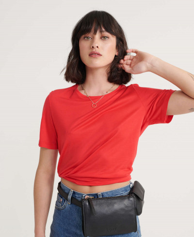 EDIT PREMIUM TEE - Festive Red