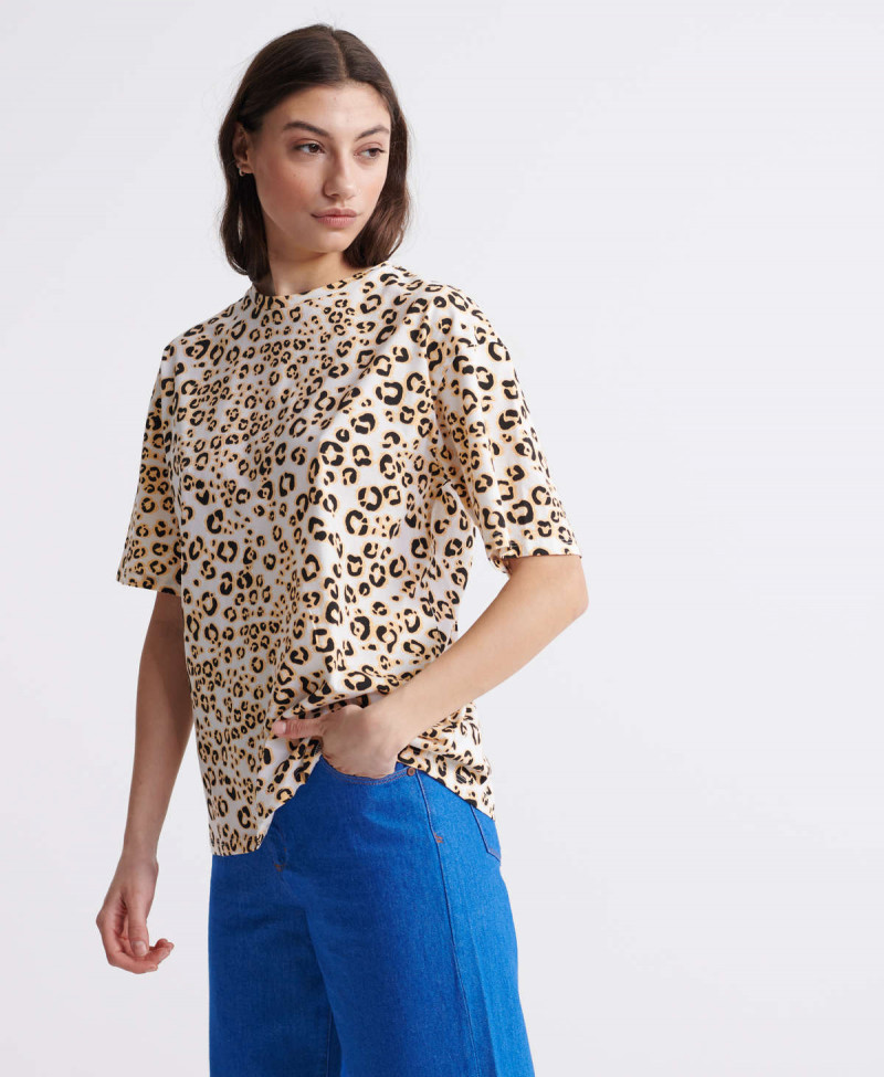 DESERT LEOPARD OS TEE