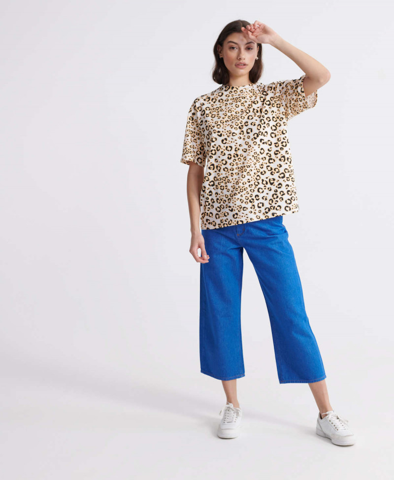 DESERT LEOPARD OS TEE