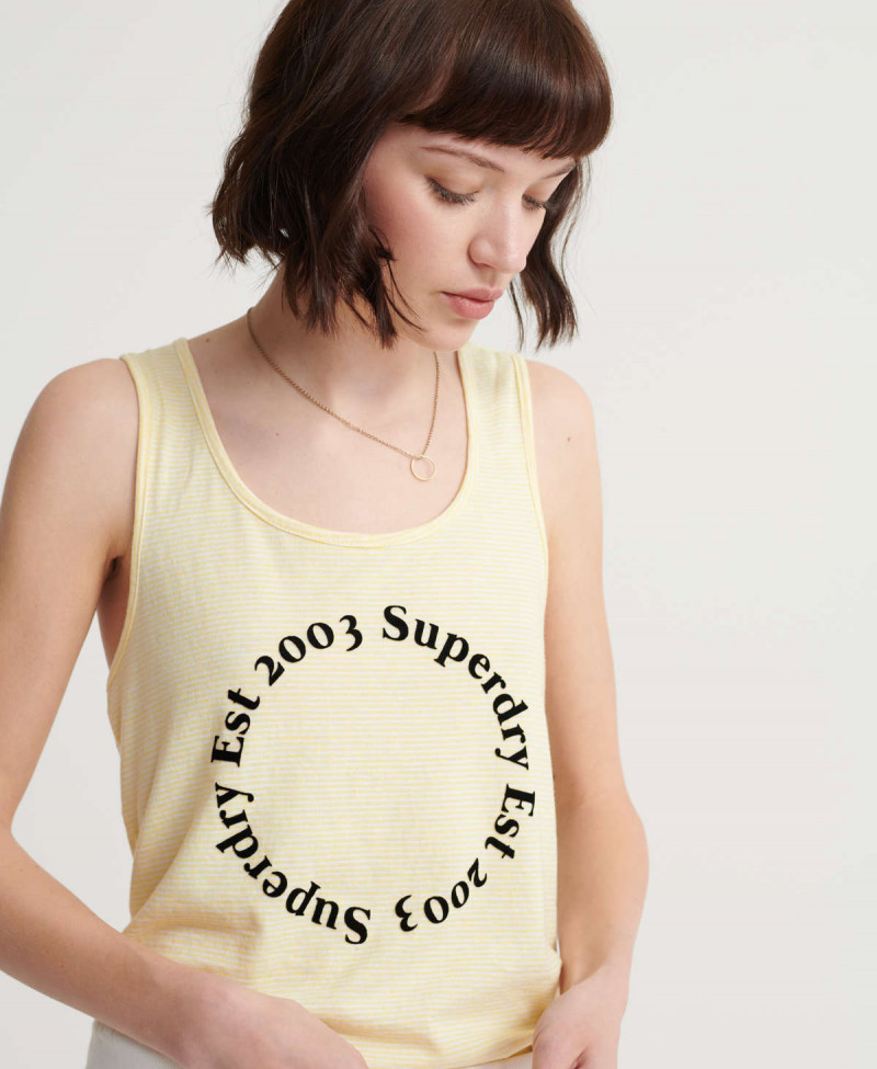 SUMMER HOUSE GRAPHIC VEST