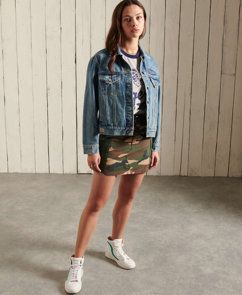 COLLEGIATE IVY LEAGUE TEE