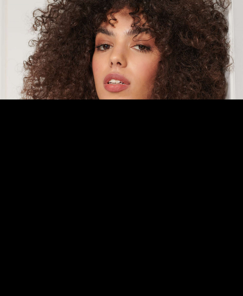 MILITARY NARRATIVE TEE