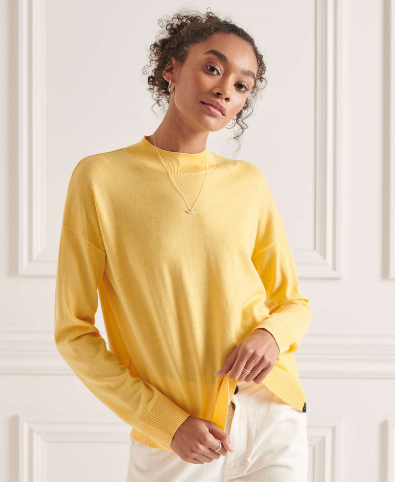 MERINO MOCK NECK