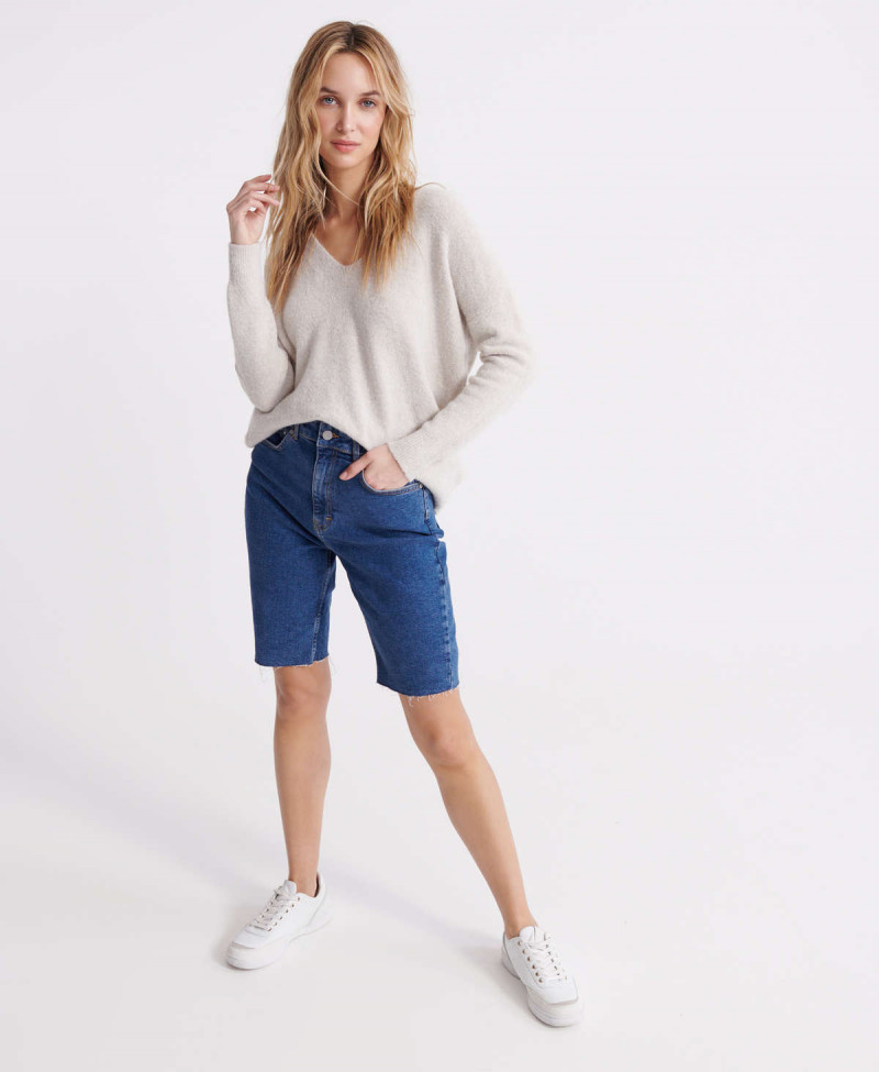 KARI LONG LINE SHORT