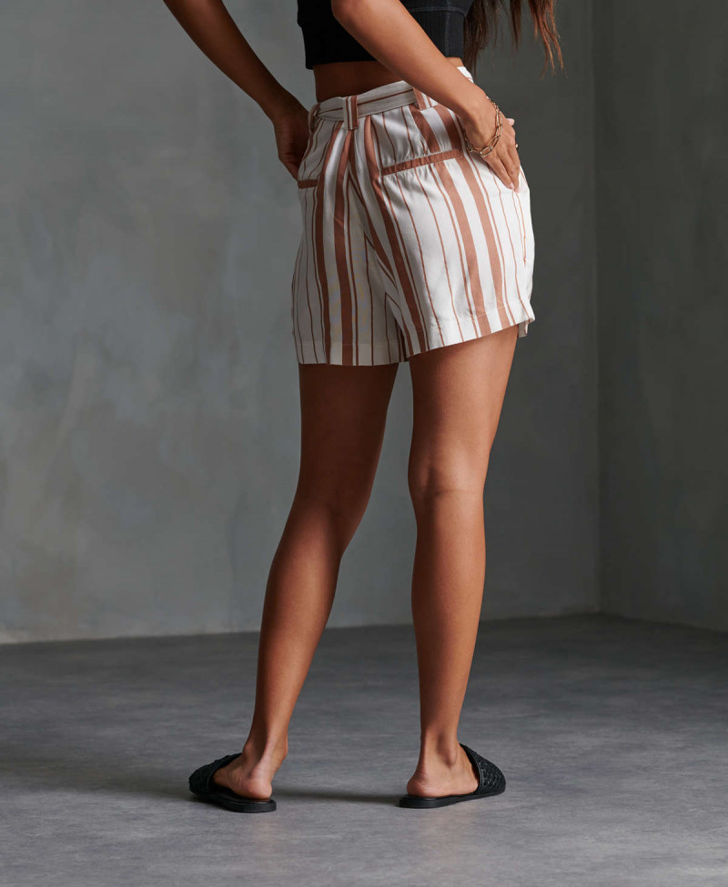 DESERT STRIPE SHORTS