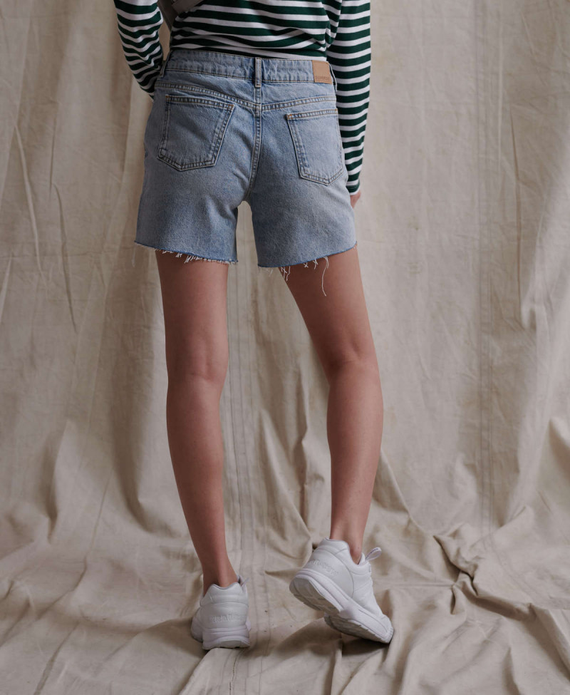 DENIM MID LENGTH SHORT