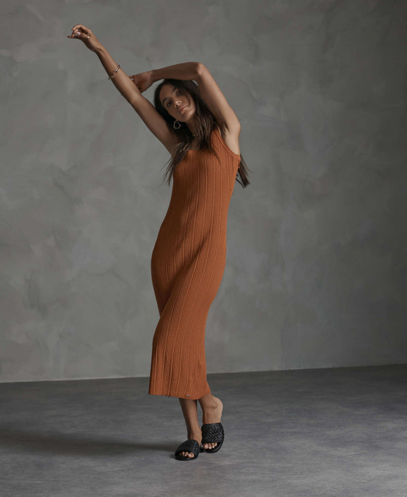 SAHARA KNIT MIDI SPLIT DRESS