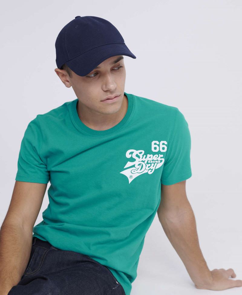 SCRIPT CLASSIC TEE