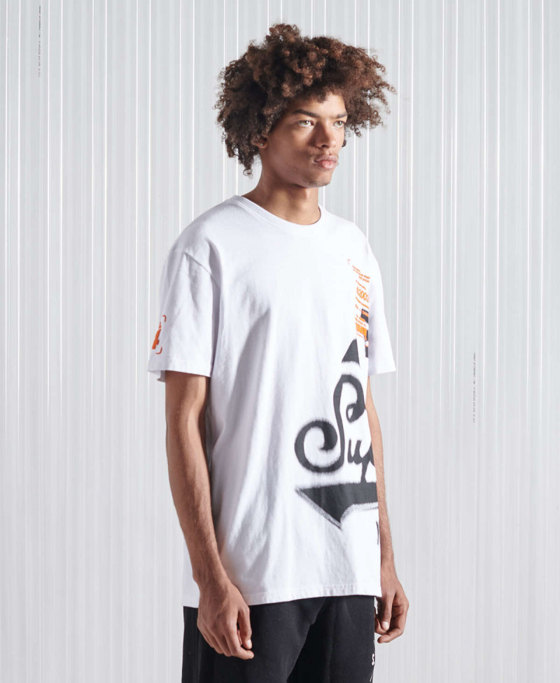 SUPER 5 DECONSTRUCT TEE