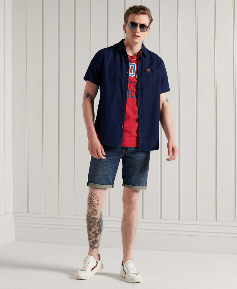 TRACK & FIELD GRAPHIC TEE 185