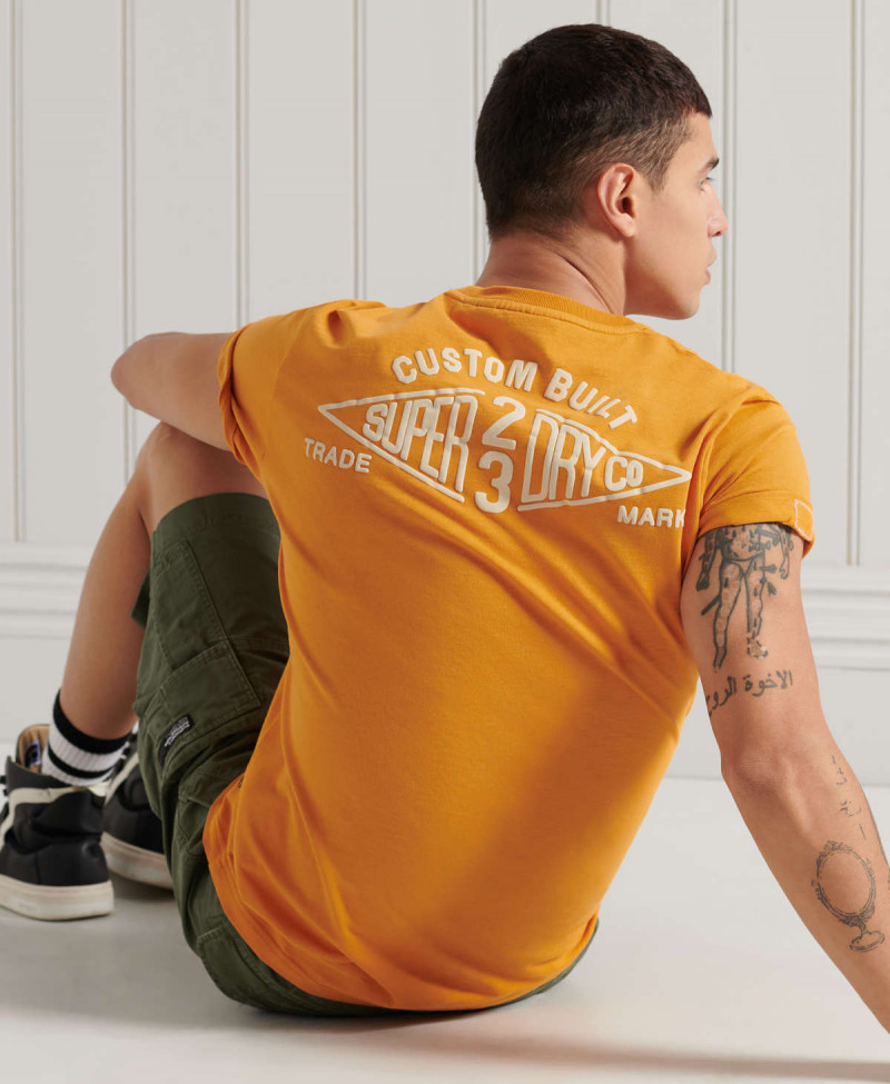 SS WORKWEAR GRAPHIC TEE 185