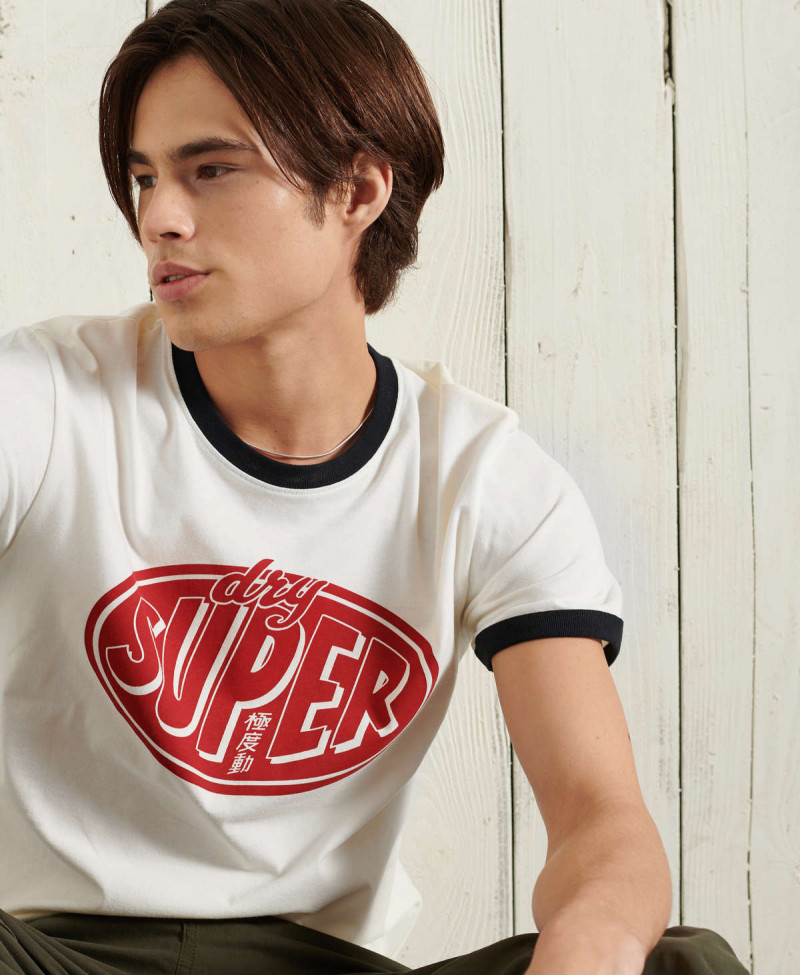 BOHO RINGER GRAPHIC TEE