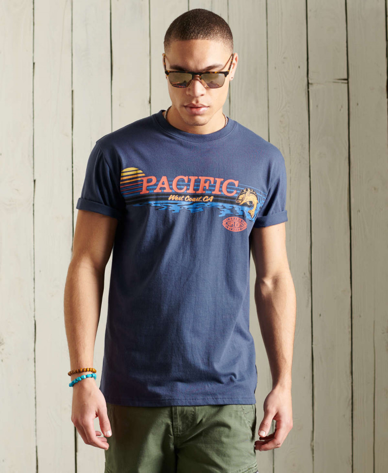 FRONTIER GRAPHIC BOX FIT TEE