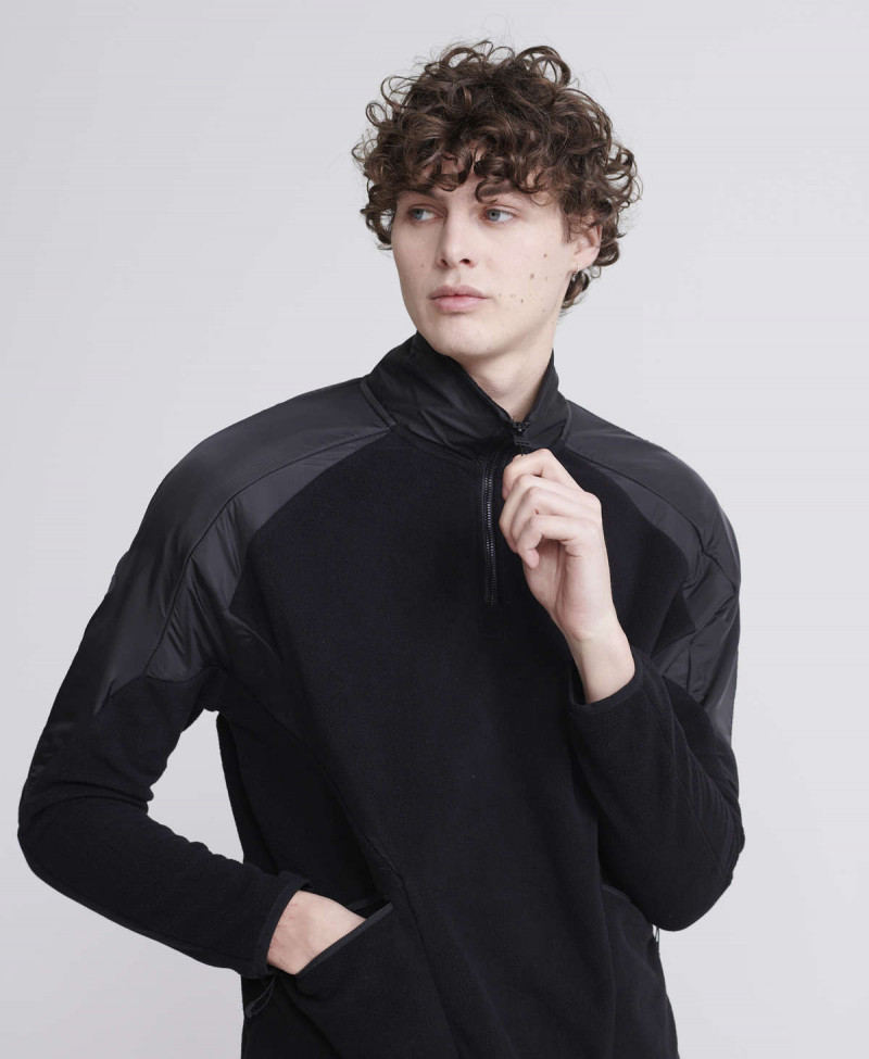 POLAR FLEECE BLOCK OVERHEAD