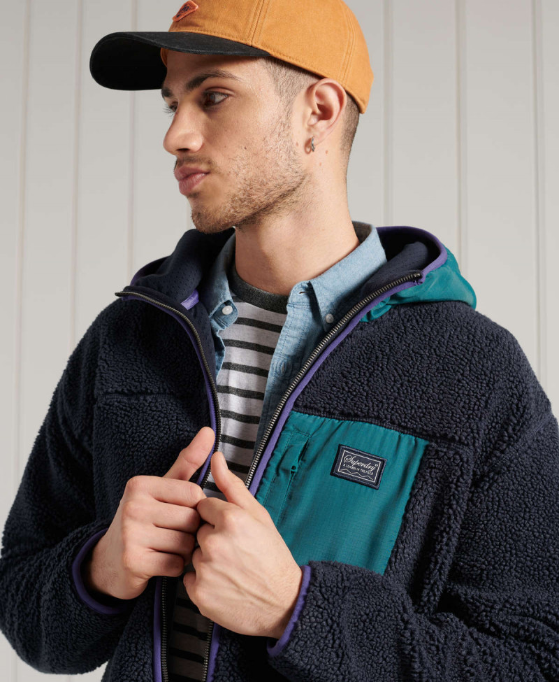 SHERPA ZIP THRU HOOD