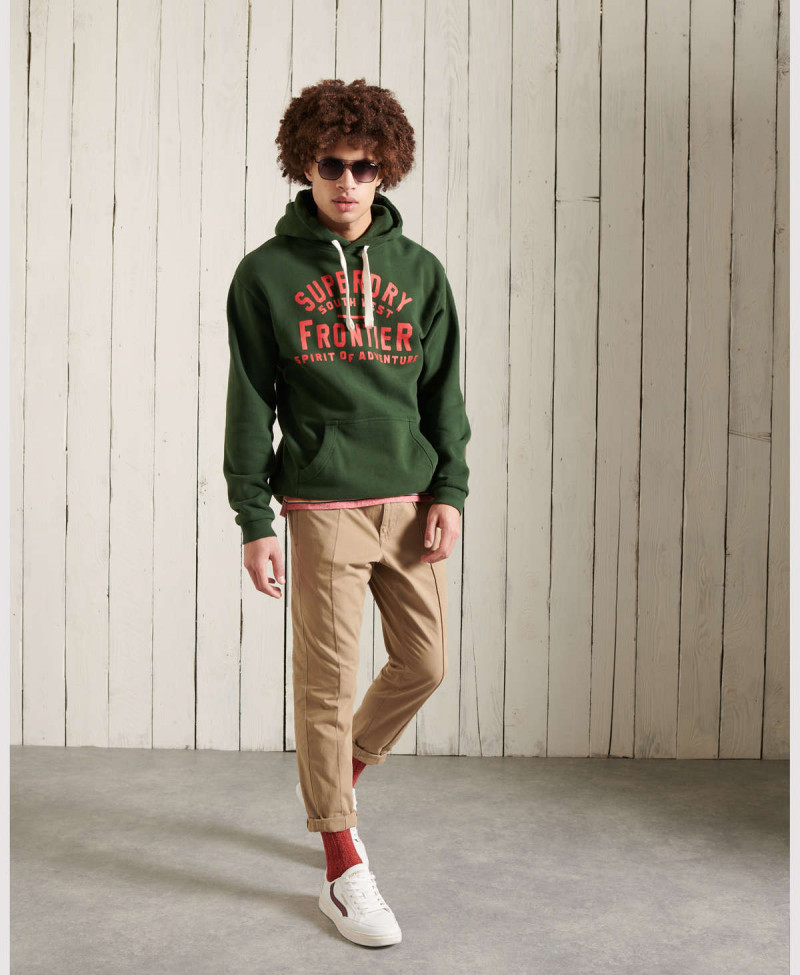 HERITAGE MOUNTAIN GRAPHIC HOOD