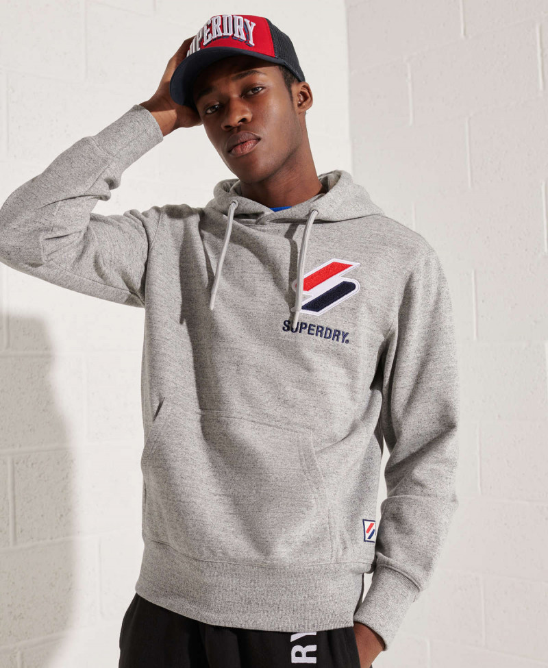 SPORTSTYLE APPLIQUE HOOD