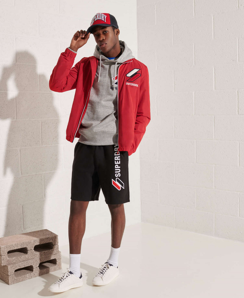 SPORTSTYLE APPLIQUE HOOD