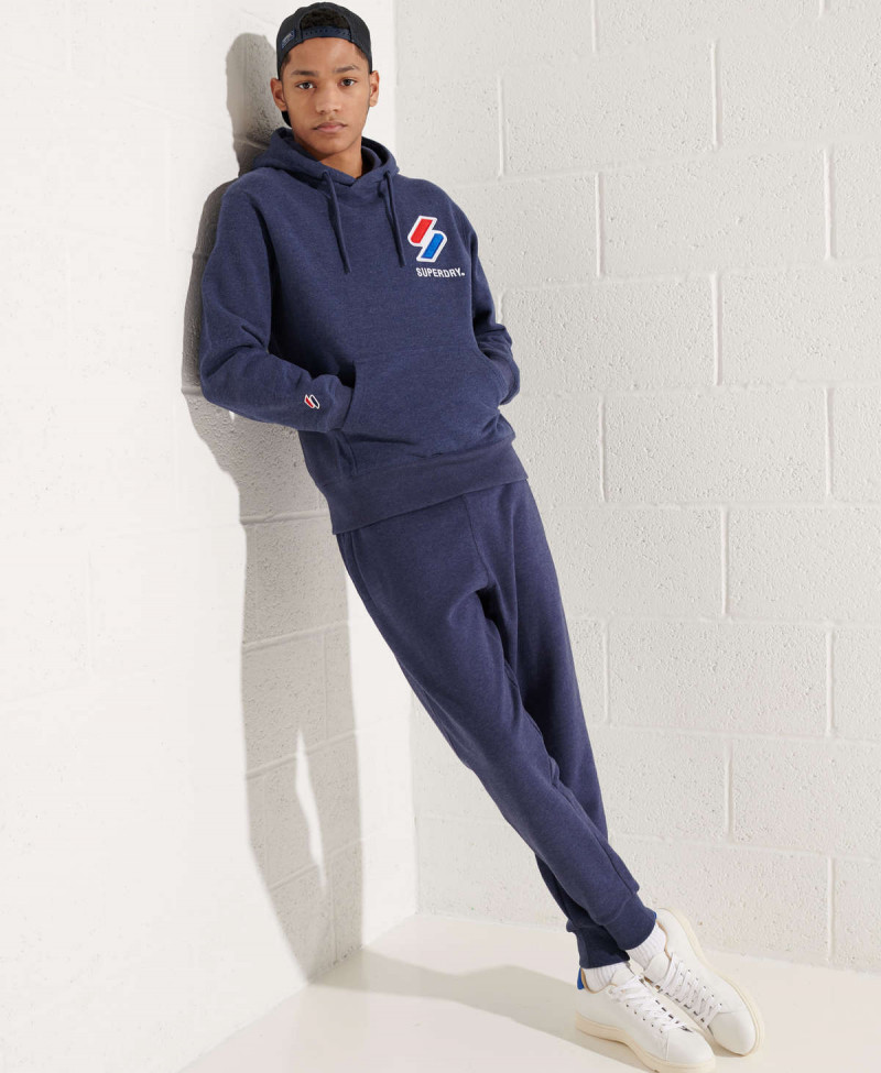 SPORTSTYLE APPLIQUE HOOD