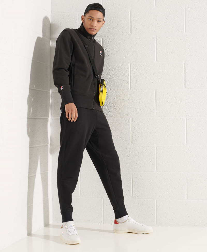 SPORTSTYLE ESSENTIAL TRACK TOP