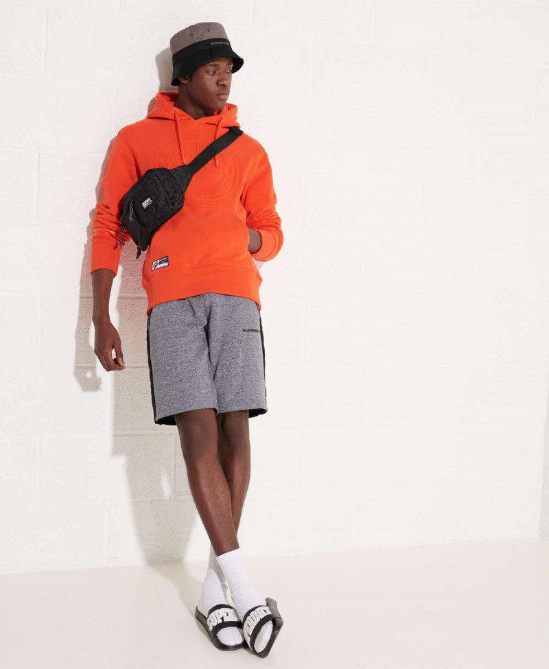 EXPEDITION EMBOSS HOOD